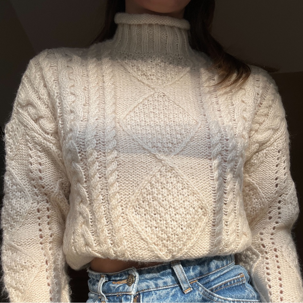 SOLD!! XS BEIGE SANCTUARY SWEATER